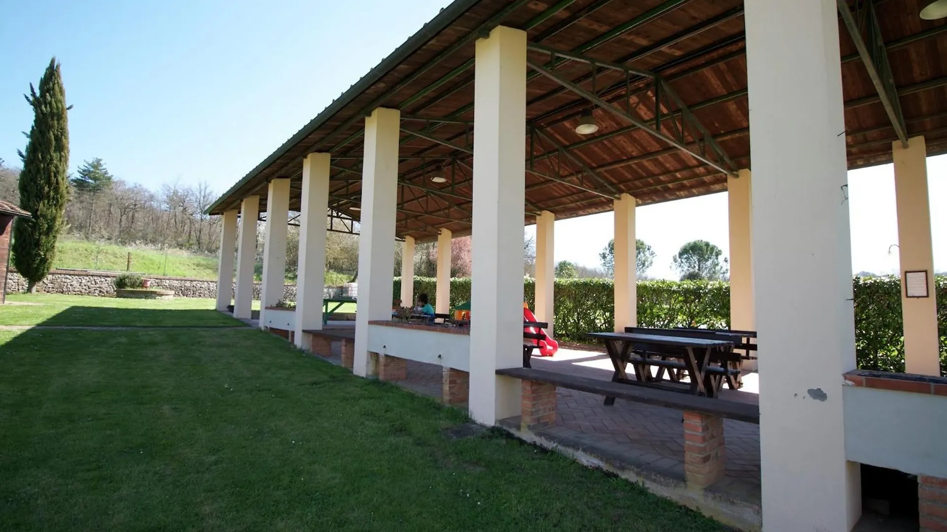 Aesthetic Farmhouse In Bucine With Barbecue Italy