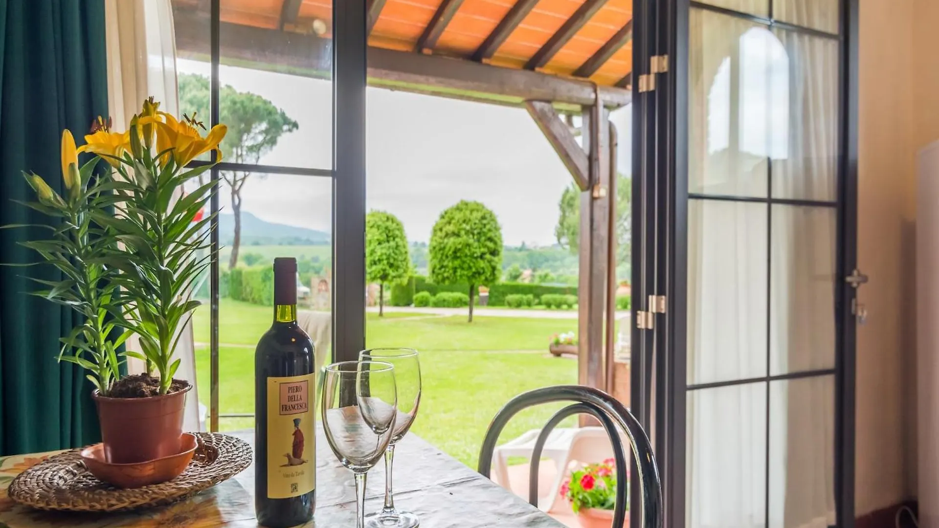 Aesthetic Farmhouse In Bucine With Barbecue